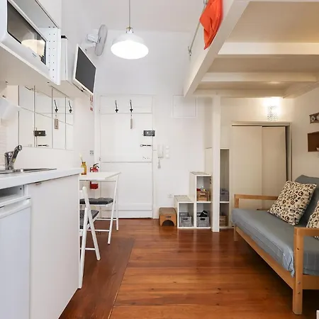 Santos Tiny By Homing * Lisbon