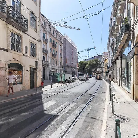Santos Tiny By Homing Lisbon