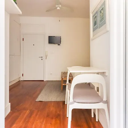 Santos Tiny By Homing Apartment *