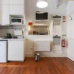 Santos Tiny By Homing Апартаменти *