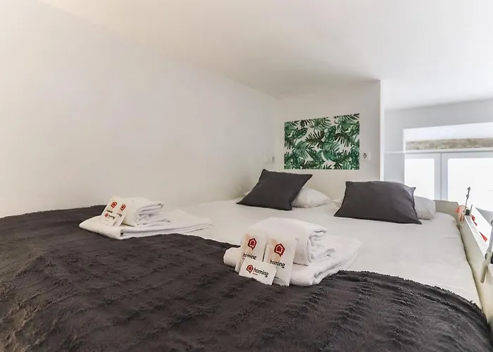 Santos Tiny By Homing Лісабон