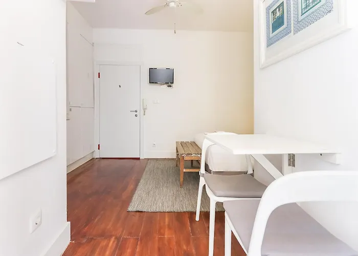 Апартаменти Santos Tiny By Homing